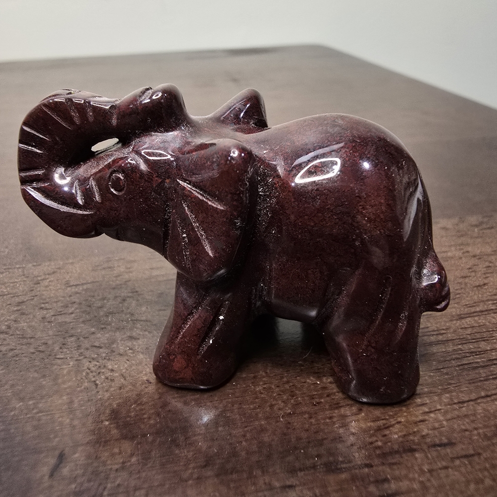 Mahagany Obsidian Crystal Elephant